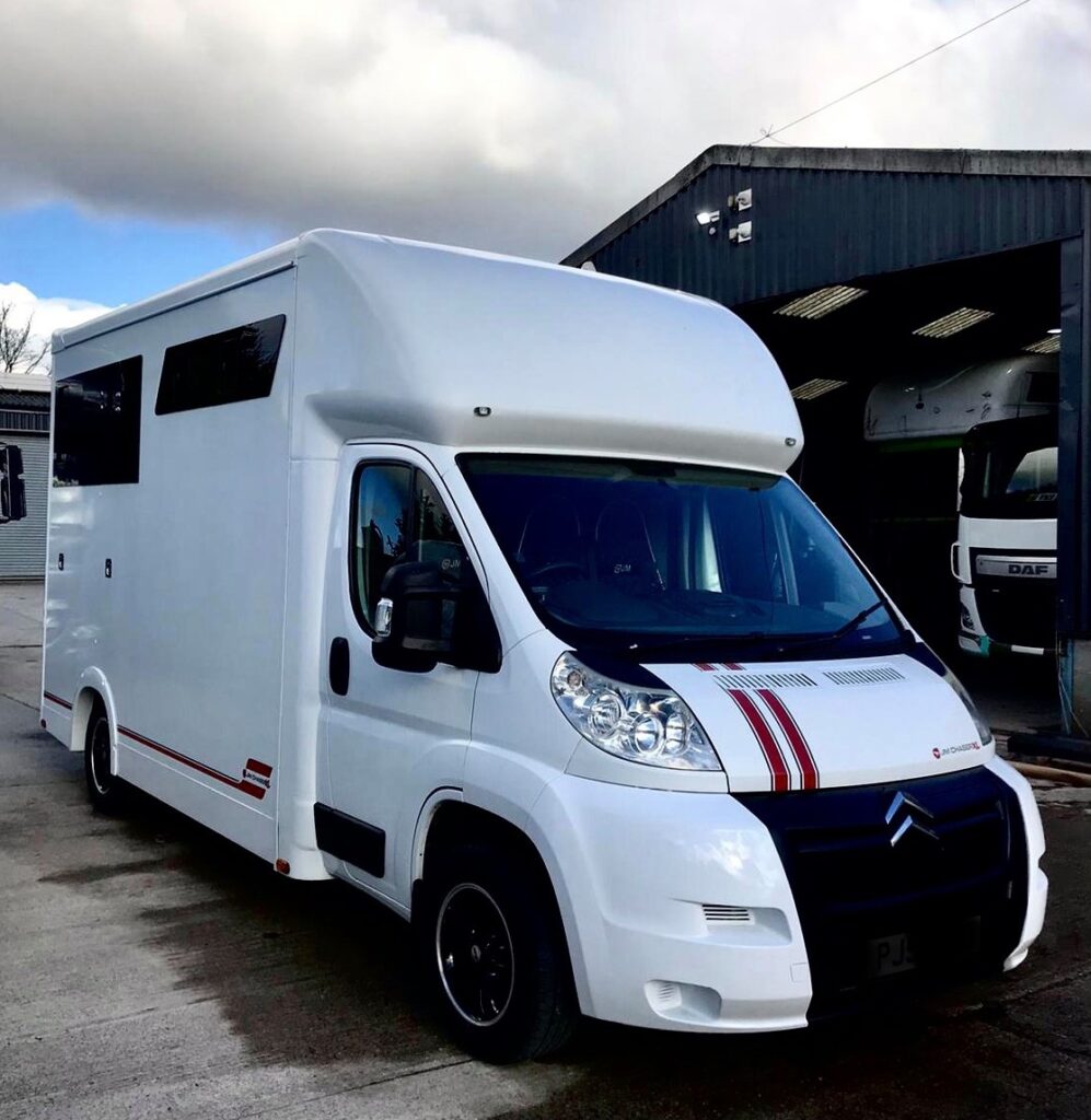 JM Chaser 3.5 Tonne